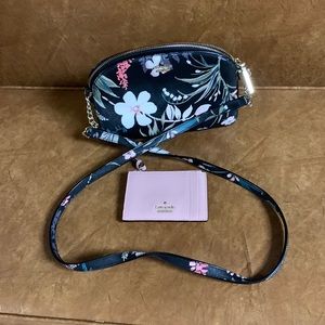 Like new small Kate spade purse
